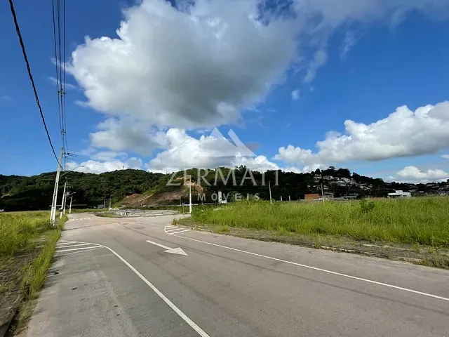 Terreno com 988m², à venda, no bairro Bela Vista em Gaspar