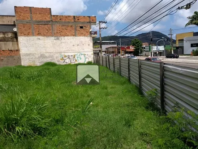 Terreno com 622m², à venda, no bairro Piratininga em Niterói