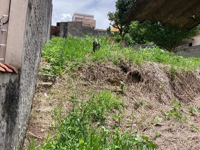 Terreno com 500m², à venda, no bairro Vila Cecília em Mogi das Cruzes