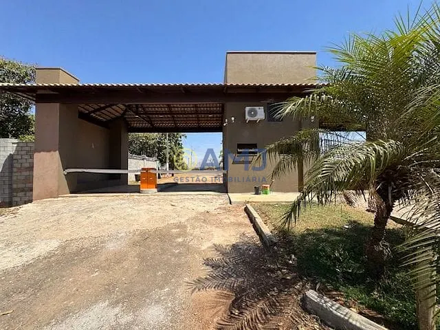 Terreno com 2010m², à venda, no bairro Zona Rural Hidrolandia em Hidrolândia