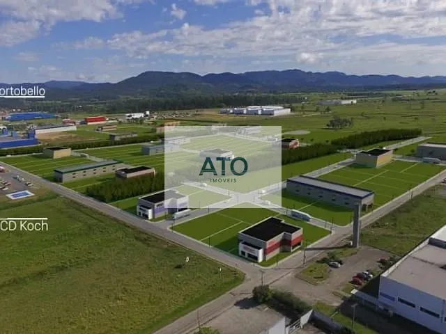 Terreno com 1000m², à venda, no bairro Centro em Tijucas