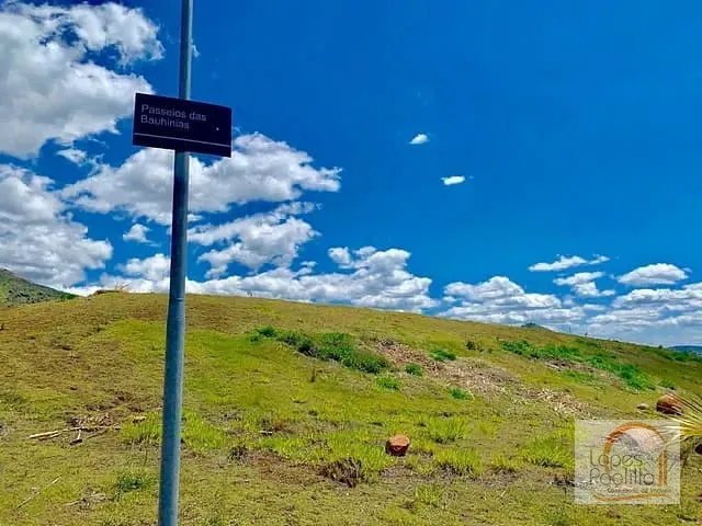 Terreno com 1051m², à venda, no bairro Itapetinga em Atibaia