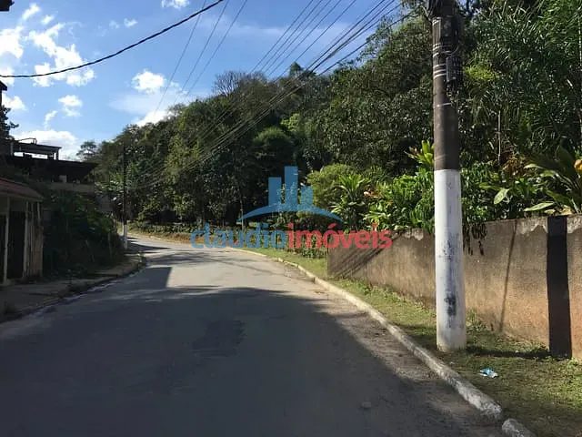 Terreno 1 quarto e 1 banheiro, à venda, no bairro Vila Orlandelia em Barra Mansa