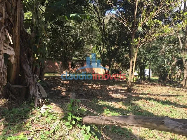Terreno 1 quarto e 1 banheiro, à venda, no bairro Vila Orlandelia em Barra Mansa