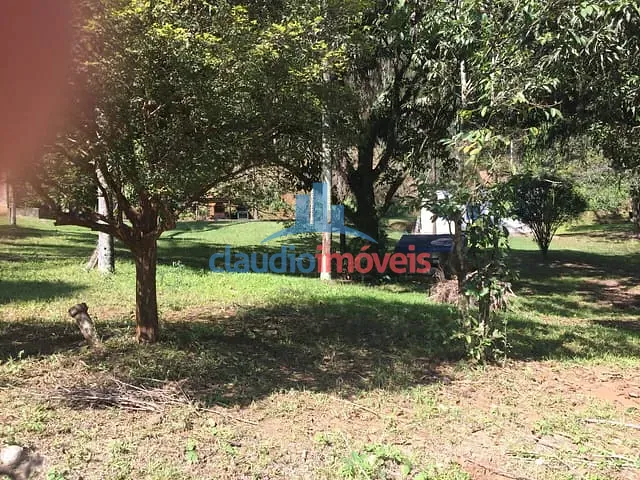 Terreno 1 quarto e 1 banheiro, à venda, no bairro Vila Orlandelia em Barra Mansa