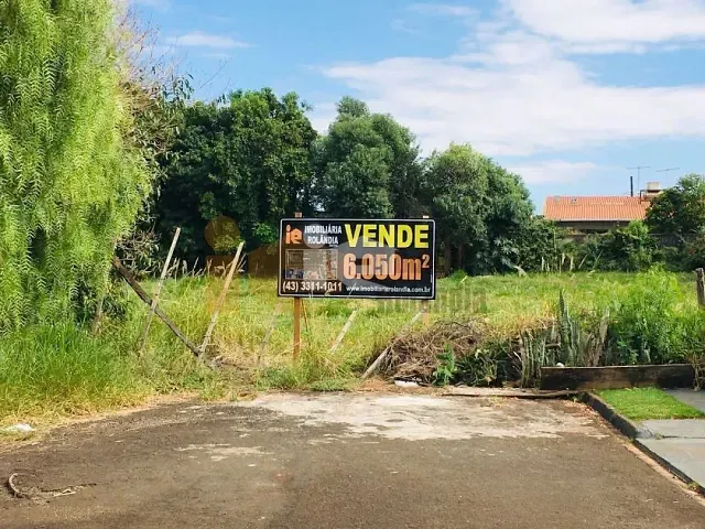 Terreno com 6050m², à venda, no bairro Centro em Rolândia
