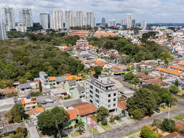 Terreno com 390m², à venda, no bairro Orleans em Curitiba