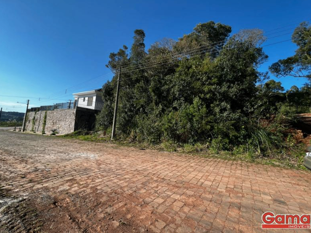 Terreno com 720m², à venda, no bairro Loteamento Bella Vista em Nova Prata