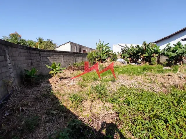 Terreno com 392m², à venda, no bairro Mangueirinha em Rio Bonito