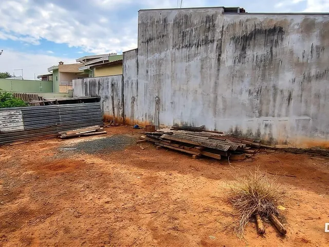 Terreno com 175m², à venda, no bairro Jardim Bertoni em Americana