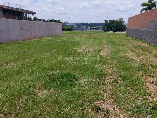 Terreno com 523m², à venda, no bairro Condomínio Residencial Lago da Barra em Jaguariúna