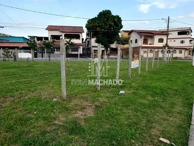 Terreno com 700m², à venda, no bairro Cobilândia em Vila Velha