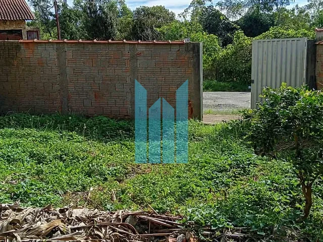 Terreno com 160m², à venda, no bairro Jardim Itamaraty III em Poços de Caldas