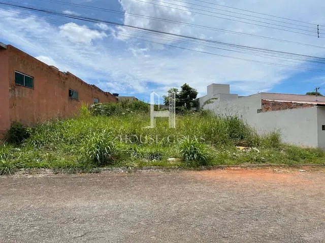 Terreno com 250m², à venda, no bairro Residencial Katia em Goiânia