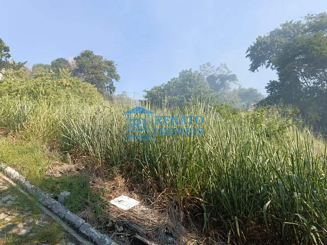 Terreno com 360m², à venda, no bairro Flamengo em Maricá