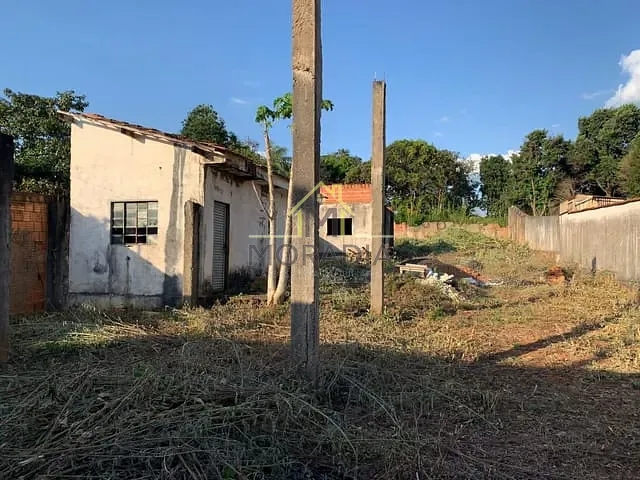 Terreno com 759m², à venda, no bairro Bellavilla I em Guaxupé