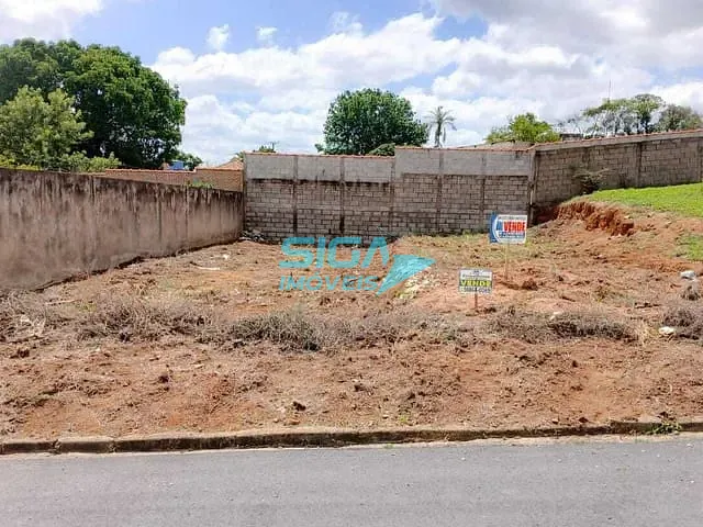 Terreno com 252m², à venda, no bairro Costa Rios em Pouso Alegre