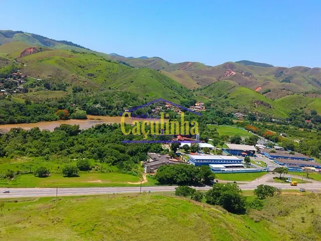Terreno com 176000m², à venda, no bairro Parque Almirante em Barra do Piraí
