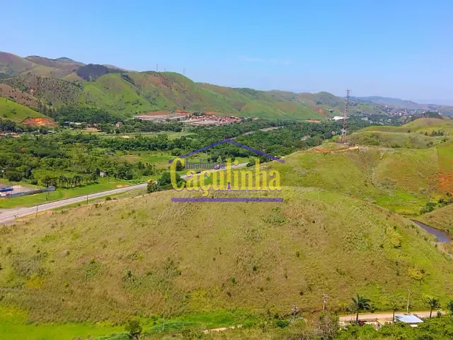 Terreno com 176000m², à venda, no bairro Parque Almirante em Barra do Piraí