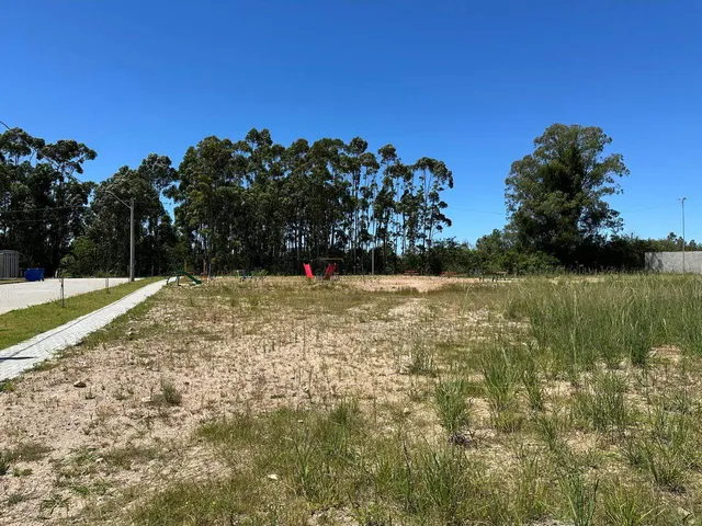 Terreno com 397m², à venda, no bairro Três Vendas em Pelotas