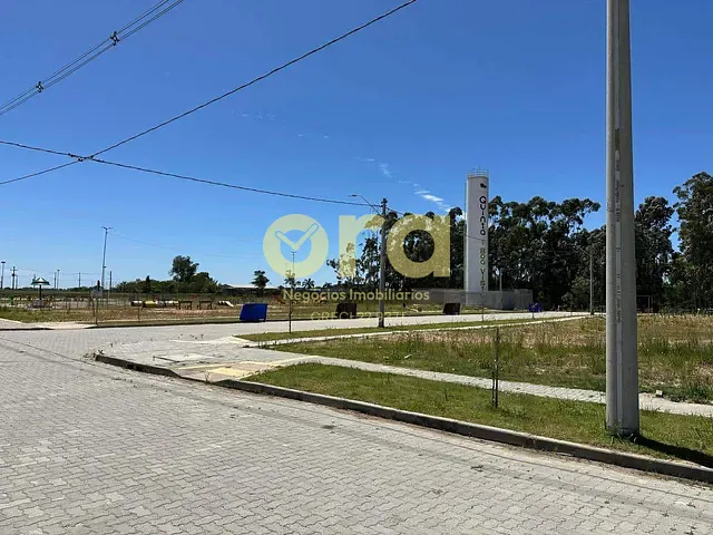 Terreno com 397m², à venda, no bairro Três Vendas em Pelotas