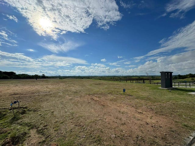 Terreno com 365m², à venda, no bairro Laranjal em Pelotas