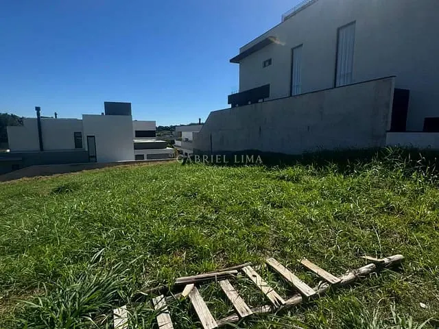 Terreno com 360m², à venda, no bairro Loteamento Brisas do Lago em Jundiaí