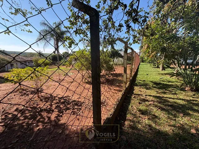 Terreno com 994m², à venda, no bairro Núcleo Urbano Parque Ana Helena em Jaguariúna