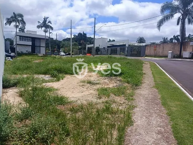 Terreno com 366m², à venda, no bairro Loteamento Residencial Villágio I em Araxá