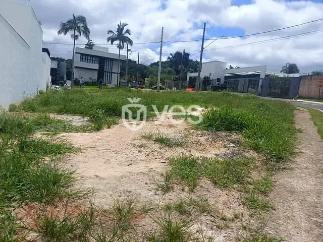 Terreno com 366m², à venda, no bairro Loteamento Residencial Villágio I em Araxá