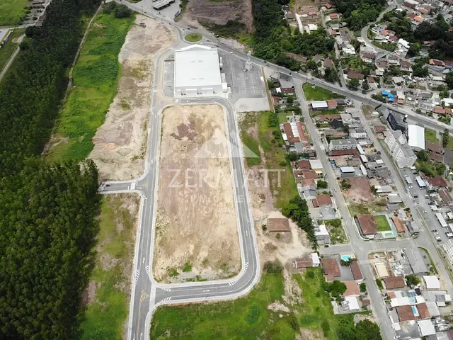 Terreno com 988m², à venda, no bairro Bela Vista em Gaspar