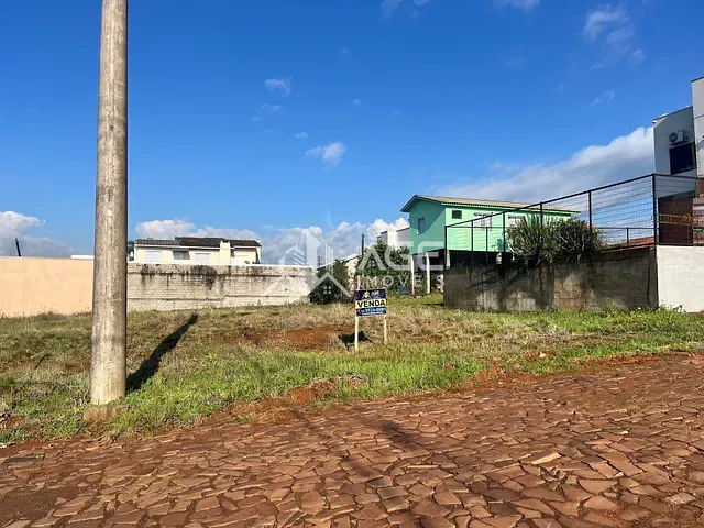 Terreno com 374m², à venda, no bairro Victória I em Erechim