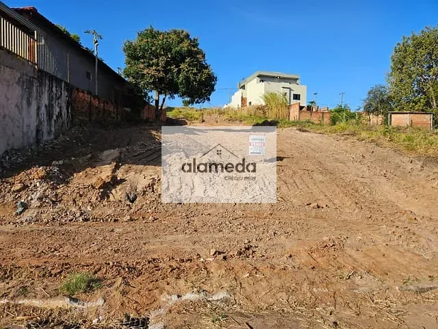Terreno com 382m², à venda, no bairro JD EUROPA em Jacarezinho