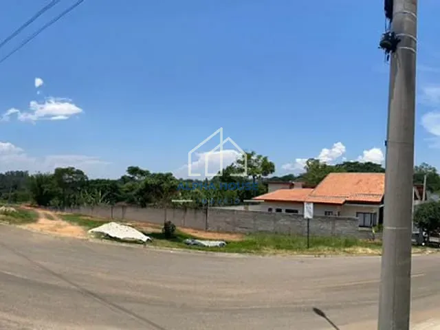 Terreno com 404m², à venda, no bairro Loteamento Residencial Reserva dos Lagos em Pindamonhangaba