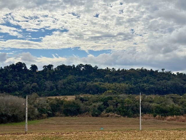Construa sua casa de lazer em lotes a partir de 3000m²