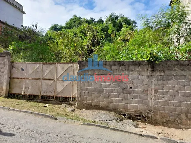 Terreno à venda, no bairro Ano Bom em Barra Mansa