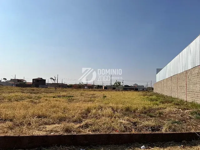 Terreno com 1798m², à venda, no bairro Jardim Espanha em Uberaba