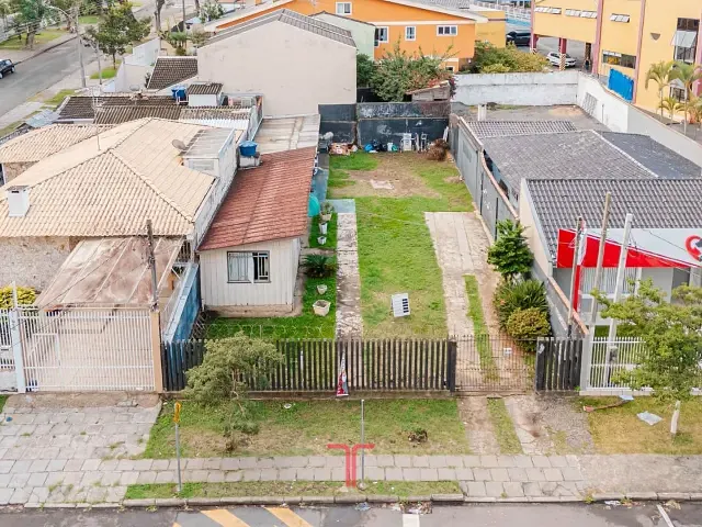 Terreno com 362m², à venda, no bairro Portão em Curitiba