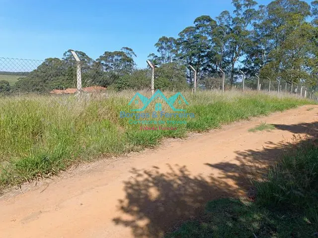 Terreno com 1500m², à venda, no bairro Carafá em Votorantim