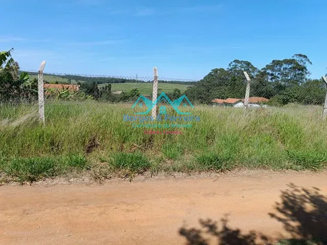 Terreno com 1500m², à venda, no bairro Carafá em Votorantim