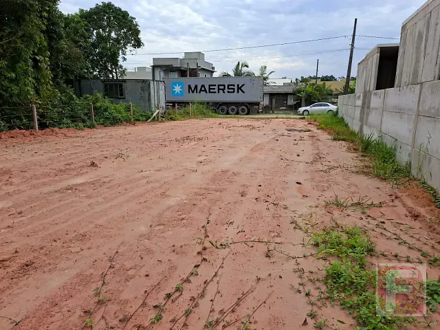 Terreno com 360m², à venda, no bairro Santa Clara em Itapoá