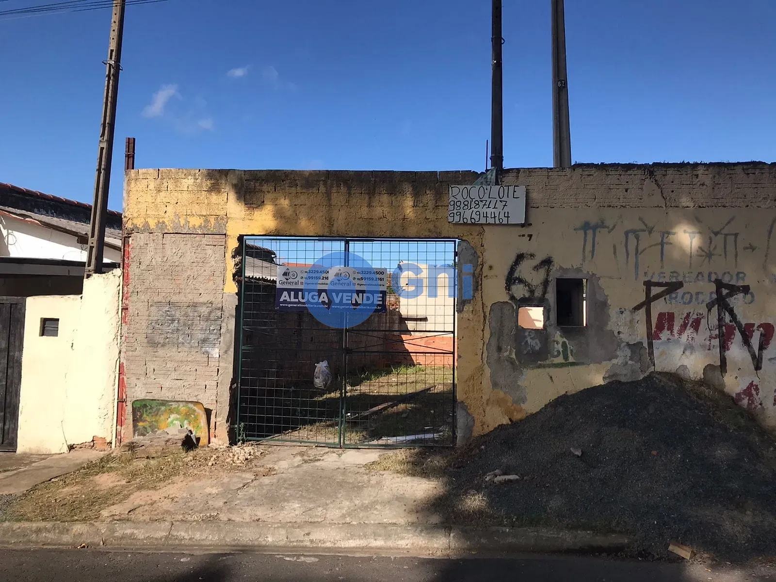 Terreno, 303 m² - Foto 1