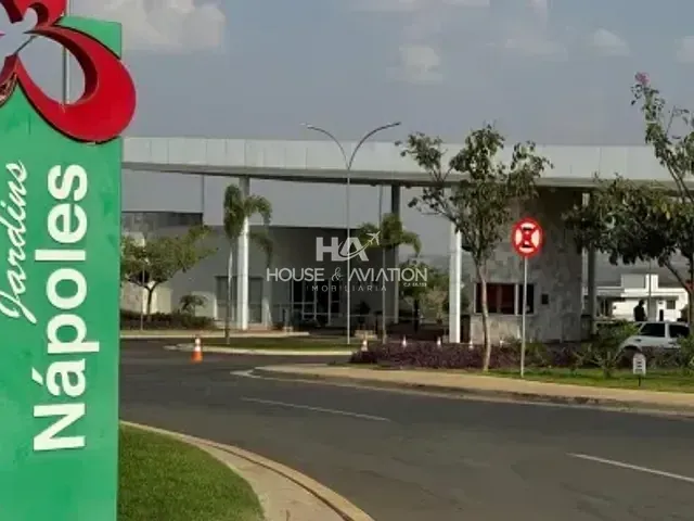 Terreno com 362m², à venda, no bairro Jardins Nápoles em Senador Canedo