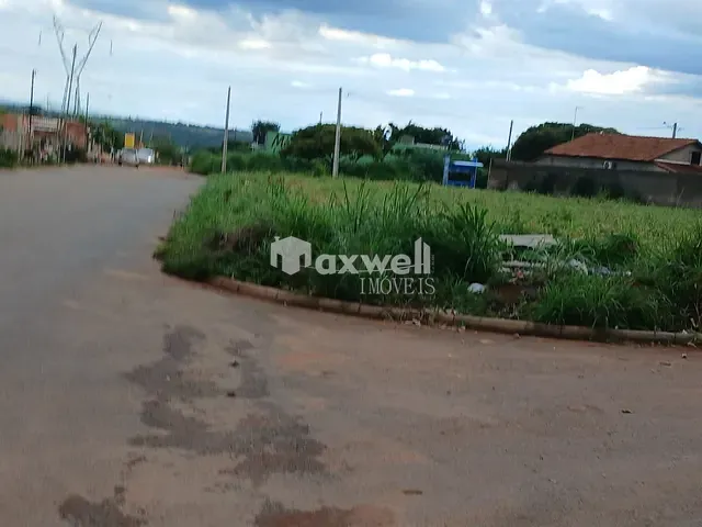 Terreno com 300m², à venda, no bairro Vale do Sol em Aparecida de Goiânia