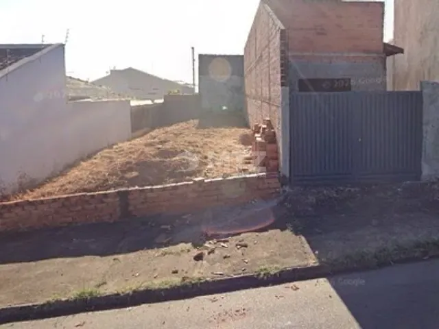Terreno com 312m², à venda, no bairro Jardim Planalto em Botucatu