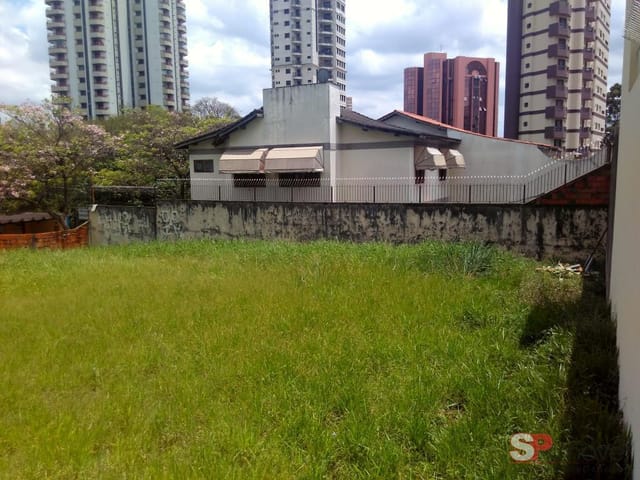 Terreno com 551m², à venda, no bairro Vila Sabrina em São Paulo