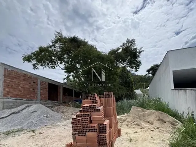 Terreno com 360m², à venda, no bairro Inoã (Inoã) em Maricá