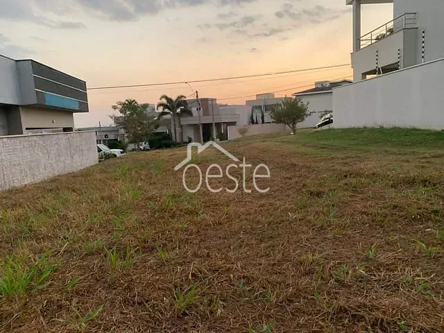 Terreno com 324m², à venda, no bairro Jardim Santa Alice em Santa Bárbara D'Oeste