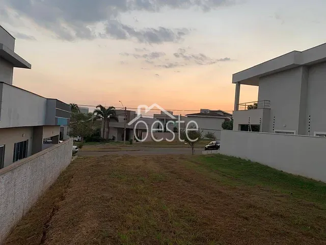 Terreno com 324m², à venda, no bairro Jardim Santa Alice em Santa Bárbara D'Oeste