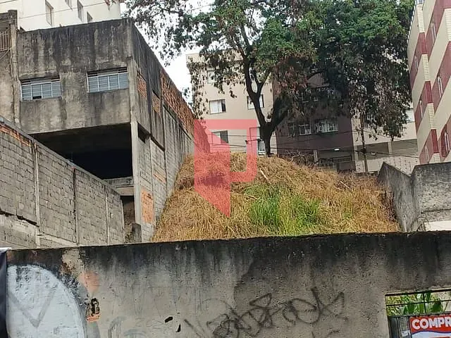 Terreno com 327m², à venda, no bairro Caiçaras em Belo Horizonte